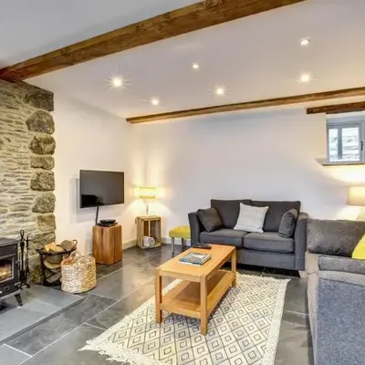 5 Bed in Machynlleth oc-bow30