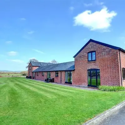 1 Bed in Llandinam oc-waa376