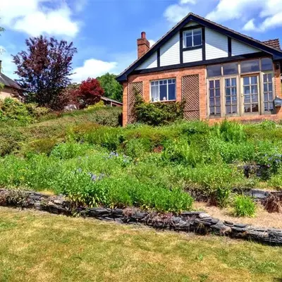 3 Bed in Llangollen oc-waf216