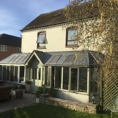 Henwick house accommodation