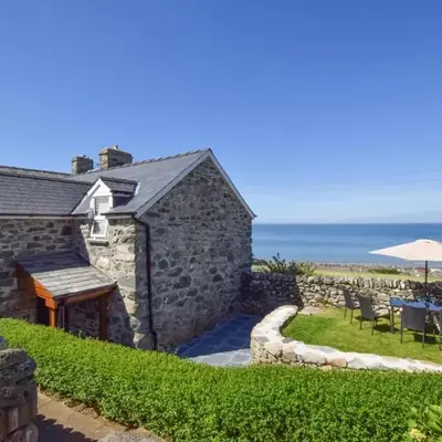 2 Bed in Barmouth oc-bow52