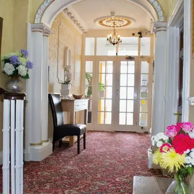 Helmsman Guesthouse