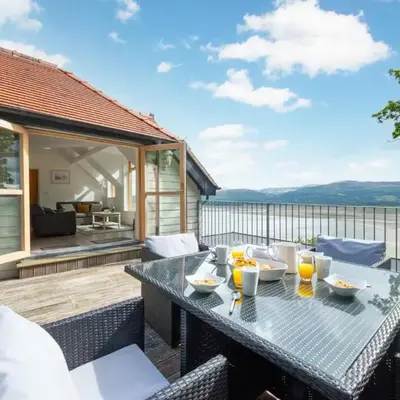 2 Bed in Aberdyfi oc-wah694