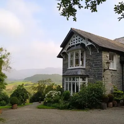 Cae'r Blaidd Country House