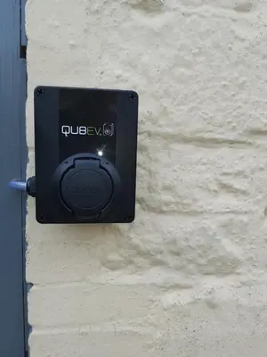 a black box on the side of a wall at Riverbank Bed and Breakfast in Llanwrtyd Wells