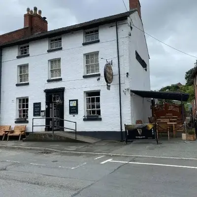 Old New Inn