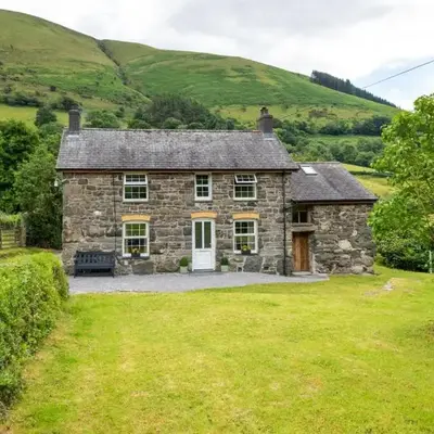 2 Bed in Dinas Mawddwy oc-bow268