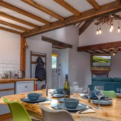 Barn Retreat with Valley Views & Onsite Dog Field