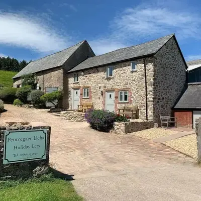 The Stables at Pentregaer Ucha