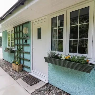 Honeysuckle Cottage