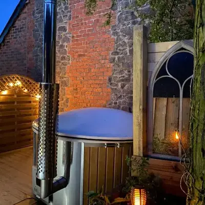 Romantic Croft with Private Hot Tub