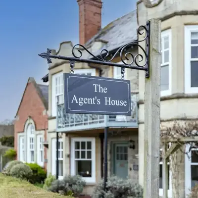The Agents House