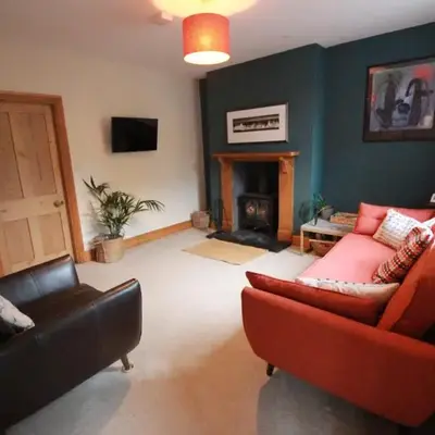 Cwmbach Cottage