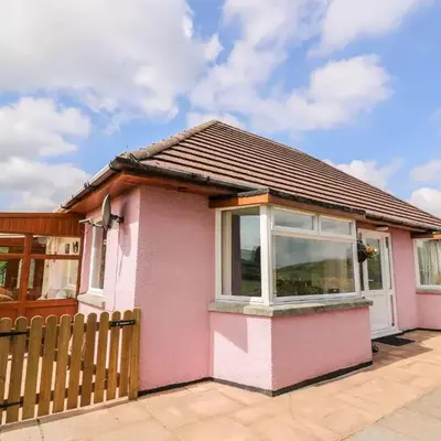 Tegfan Bungalow