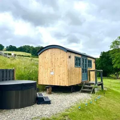 Oakies Farm Stays