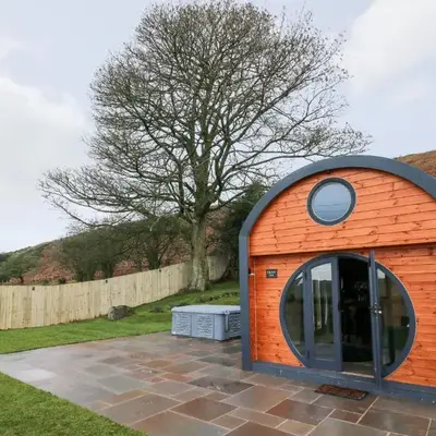 Callow Pod